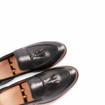 Black Ebony 𝗛𝗮𝗻𝗱-𝗺𝗮𝗱𝗲 Tassel Loafer - Image 2