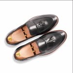 Black Ebony 𝗛𝗮𝗻𝗱-𝗺𝗮𝗱𝗲 Tassel Loafer - Image 4