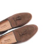 Coffee Bean Brown 𝗛𝗮𝗻𝗱-𝗺𝗮𝗱𝗲 Tassel Loafer - Image 2