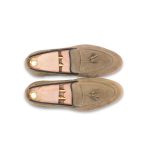 C Olive Taupe 𝗛𝗮𝗻𝗱-𝗺𝗮𝗱𝗲 Tassel Loafer (𝗦𝘂𝗲𝗱𝗲 𝗘𝗱𝗶𝘁𝗶𝗼𝗻) - Image 5